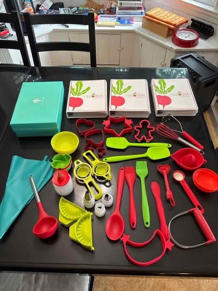 Photo of free Radish Kids Cooking Kits (Brookfield) #1