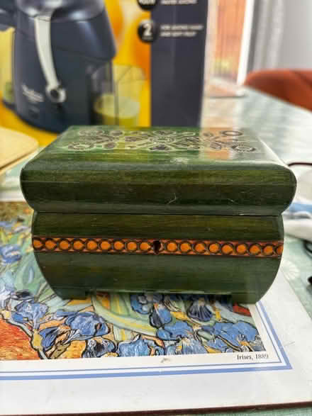Photo of free Small wooden box (Millbank SW1P) #2