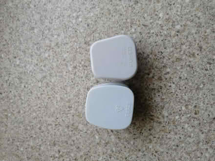 Photo of free 2 White Plugs (Wolverhampton (WV10)) #2