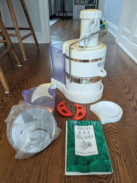 Photo of free Power juicer Jack Lalanne (Eastchester, NY) #1