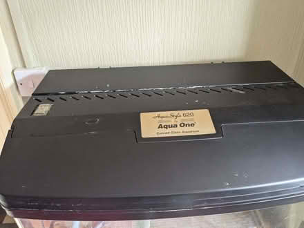 Photo of free AquaStyle 620 - 90L Curved Glass Aquarium (Ludlow SY8) #3