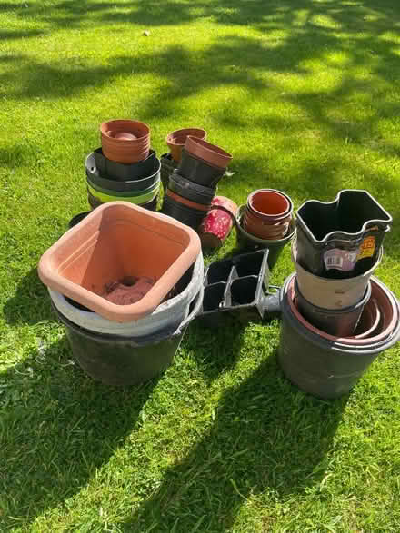 Photo of free Garden plant pots non decorative (Heswall CH60) #1