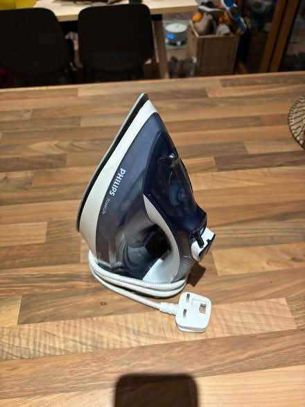 Photo of free Philips iron (Ecclesfield S35) #1