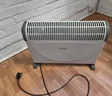 Photo of free Delonghi Electric Heater (Aldershot GU12) #1