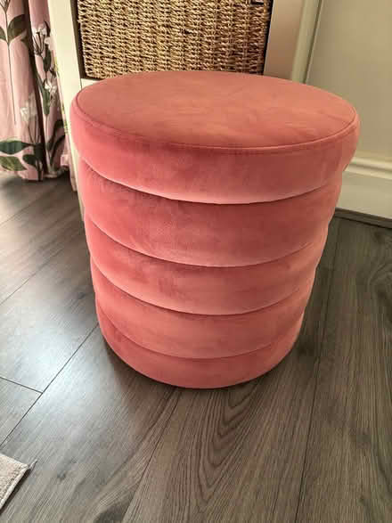 Photo of free Storage stool (Hyde, SK14) #3