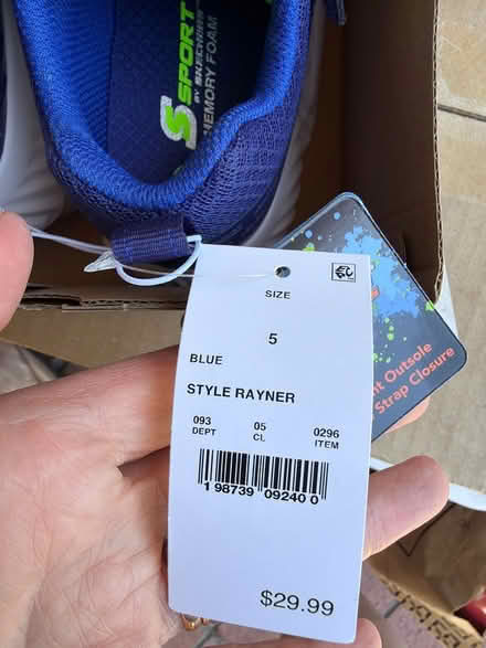 Photo of free New child size 5 (Bascom/Union Campbell) #3