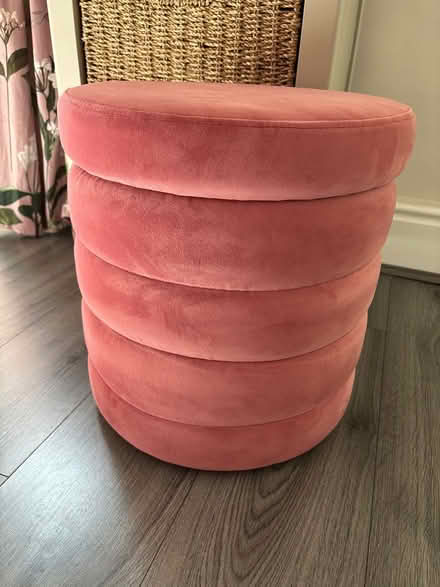 Photo of free Storage stool (Hyde, SK14) #2