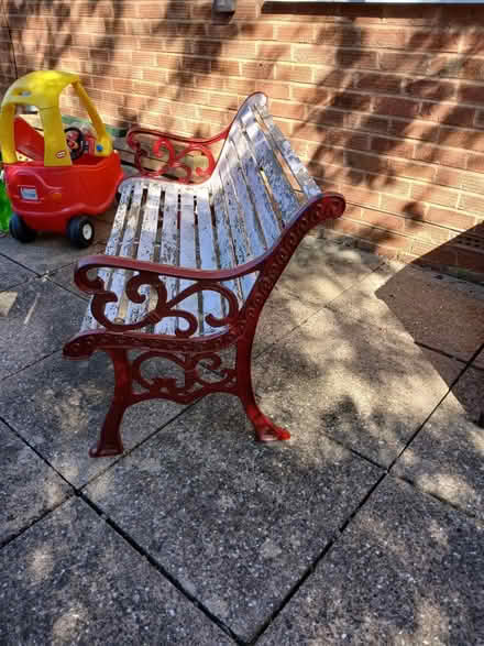Photo of free Bench (Henley in Arden B95) #2