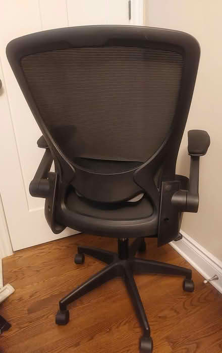 Photo of free Office Chair (Central Ottawa - River Ward) #2