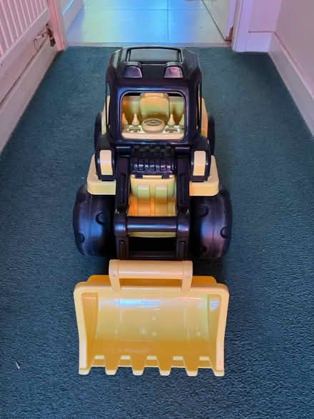 Photo of free Toddler digger (Solihull b92) #2