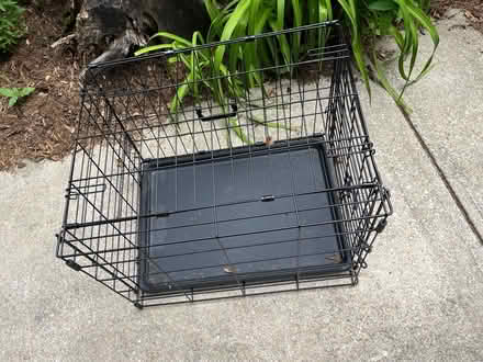 Photo of free Pet crate (Petworth/16th St Heights) #1