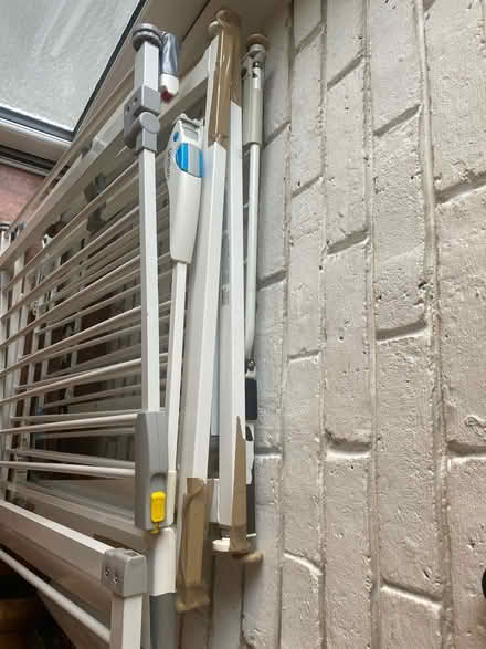 Photo of free 5 baby gates to all go together (BR2) #1
