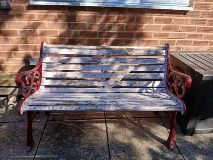 Photo of free Bench (Henley in Arden B95) #1
