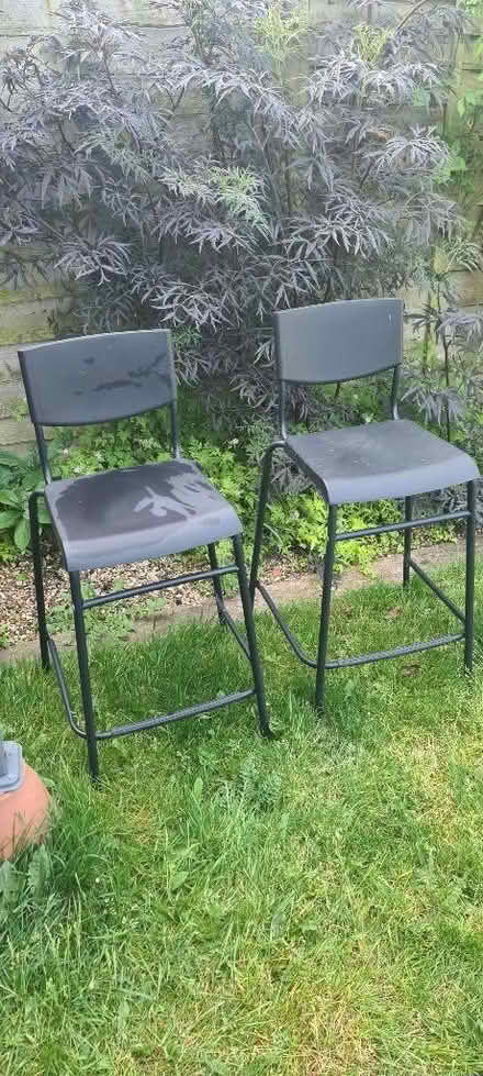 Photo of free Bar stool with backrest, counter height black/black, 63 cm (Lakenham NR1) #1