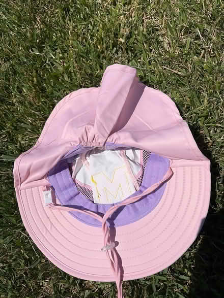 Photo of free Toddler sun hat (Bascom/Union Campbell) #1