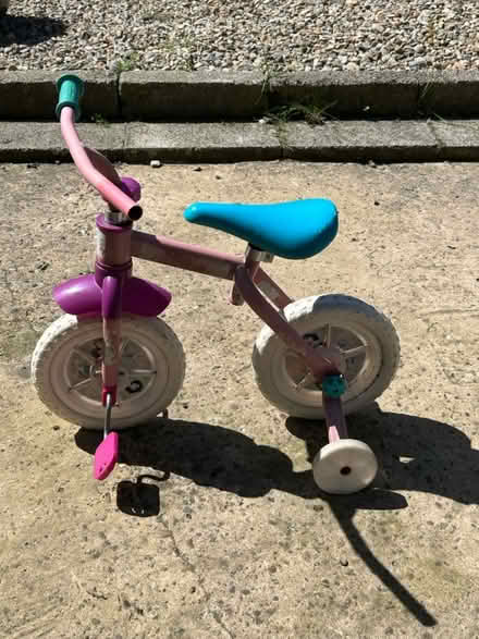 Photo of free Kids Bicycles 2-3yrs (Bradford Bd10) #1