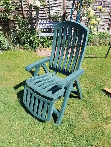 Photo of free Garden chair (Leamington near Asda) #1