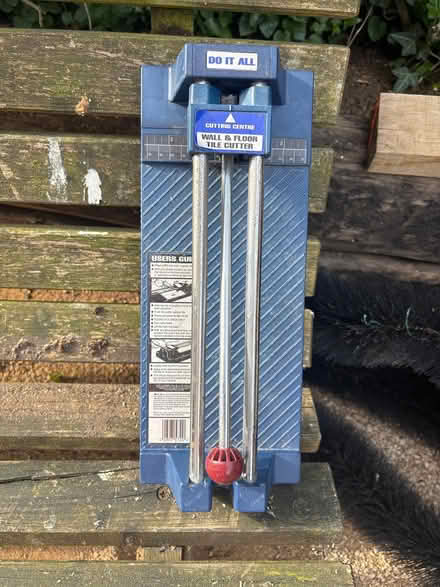 Photo of free Manual Wall and floor tile cutter (Millfields CW5) #1