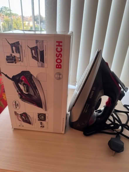 Photo of free Bosch Iron - for spares or repairs (Elm Park RM12) #2