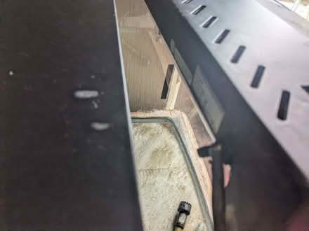 Photo of free AquaStyle 620 - 90L Curved Glass Aquarium (Ludlow SY8) #4