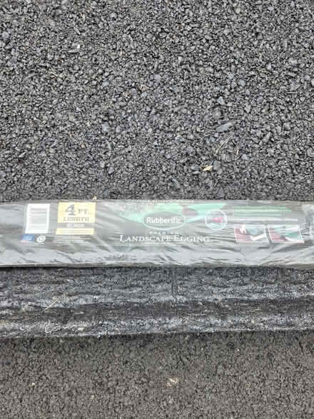 Photo of free Landscape edging (Lagrange) #1