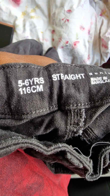 Photo of free Kids Black Jean (Clovenstone EH14) #2