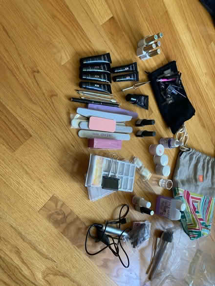 Photo of free Fake nail assorted studd (Sunnyvale near Ortega Park) #1