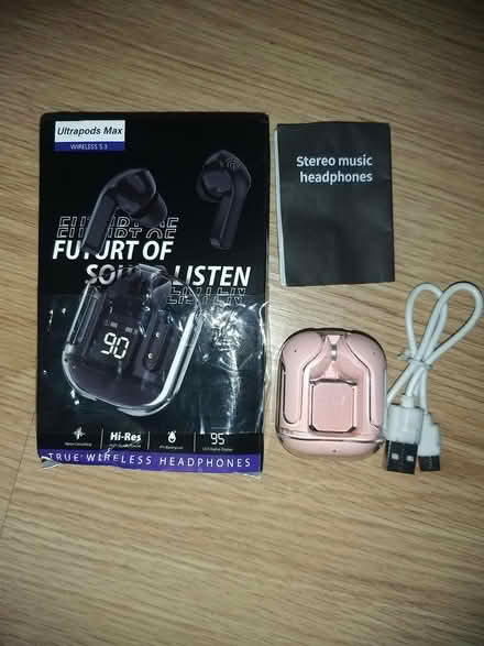 Photo of free Bluetooth Earphones (Herne Hill, SE24) #1