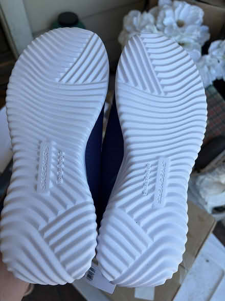 Photo of free New child size 5 (Bascom/Union Campbell) #2