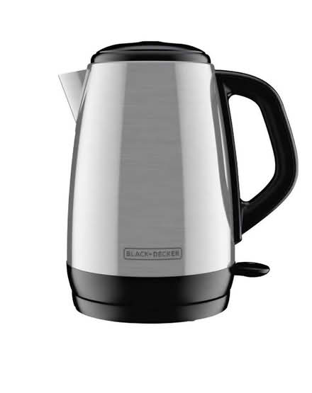 Photo of Electric Kettle (Pinerow Cres Waterloo) #2