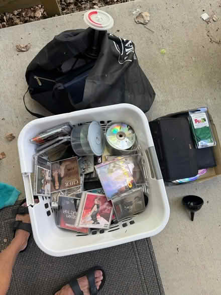 Photo of free CD’s 90’s - 2000s (Lafayette) #1
