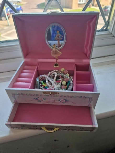 Photo of free Jewelry box and money box (Up Hatherley GL51) #2