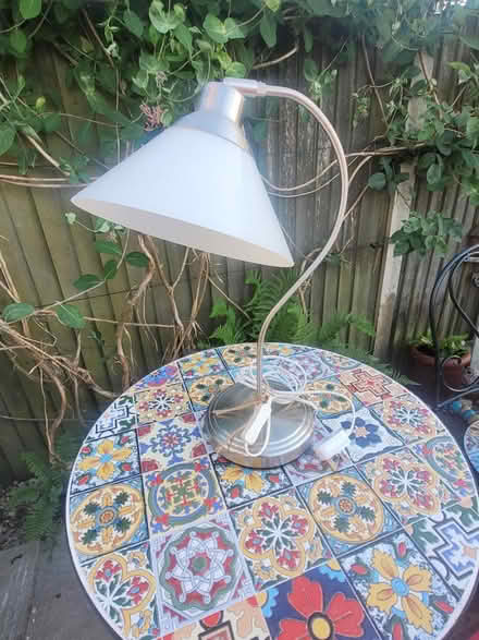 Photo of free Table lamp (Stoneleigh, Epsom) #1