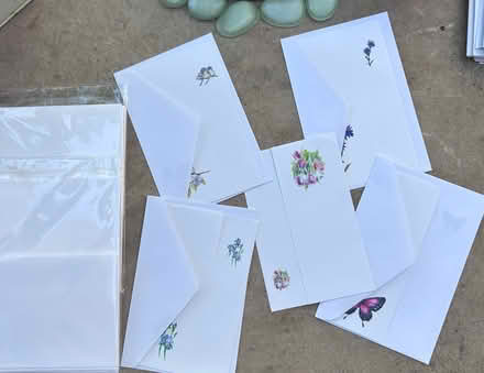 Photo of free Note let’s and 2 x Packs Writing Paper & Envelopes (Willaston CH64) #1