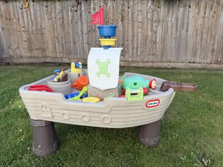 Photo of free Little Tikes Pirate Ship sand/water play station (Purton SN5) #2