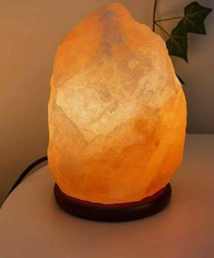 Photo of free Himalayan Salt Lamp Natural Pink Rock Crystal Healing Light (Denton M34) #1