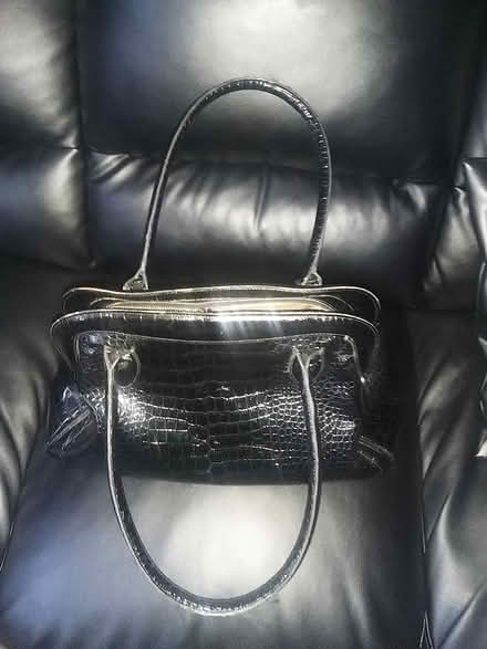 Photo of free IMAN Handbag (Herne Hill, SE24) #4