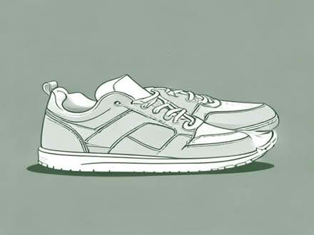 Photo of Men's trainers size 7 and 8 (Landguard Common IP11) #1