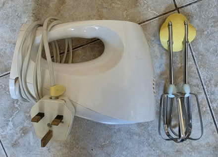 Photo of free Kenwood handheld mixer (SK3) #2