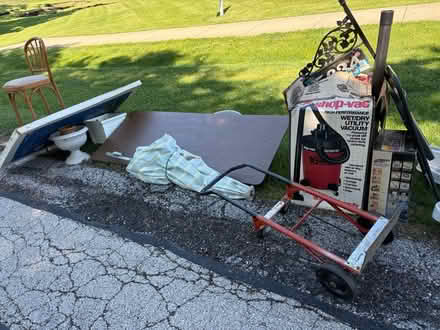 Photo of free At Curb: 4005 Moron Ave DG (Downers grove il) #2