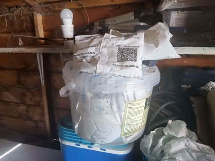 Photo of free A tub full of reusable ice packs (Wigmore HR6) #1