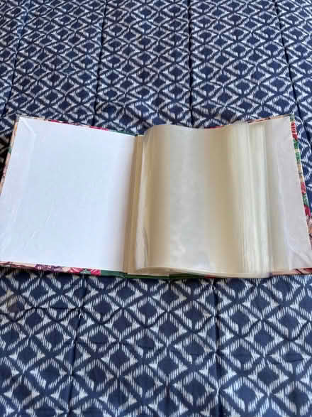 Photo of free Photo Album (Leighton Buzzard LU7) #1