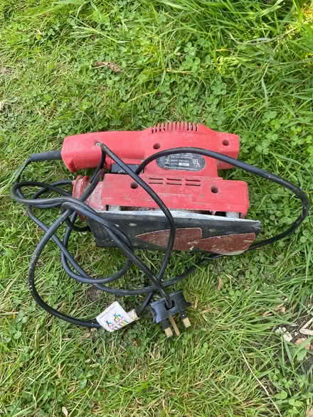 Photo of free 240v sander (Farlington PO6) #1
