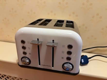 Photo of free Morphy Richard’s toaster (Rosemount AB25) #1