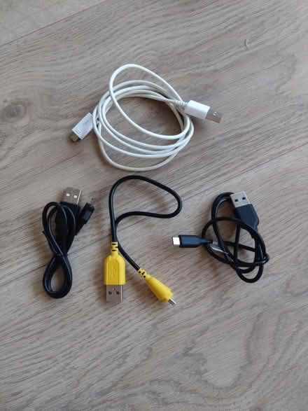 Photo of free USB to micro usb chargers (Coventry CV6) #1