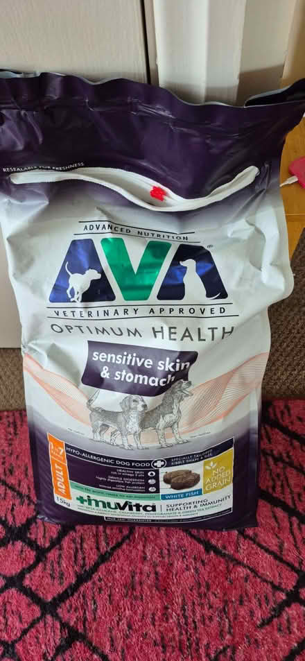Photo of free Sensitive skin & stomach dog food (Deganwy) (Tywyn LL31) #1