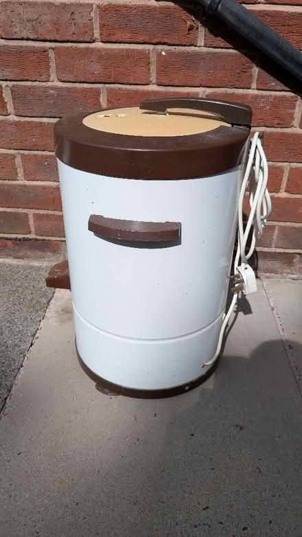 Photo of free Spin Dryer (Caldy Valley CH3) #2