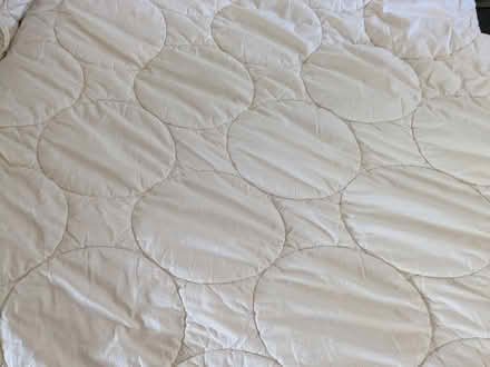 Photo of free King size duvet/quilt (N19 archway) #2