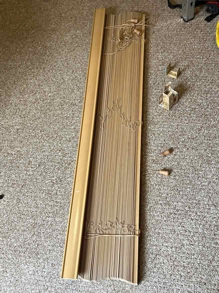 Photo of free Wooden blind (Walton Cardiff) #1