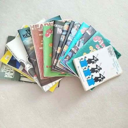 Photo of free 16 music books for keyboard/guitar/singing (Top Amersham HP6) #1